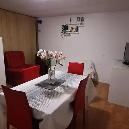 M&g House Near Venice By Train, With Pool * Noale