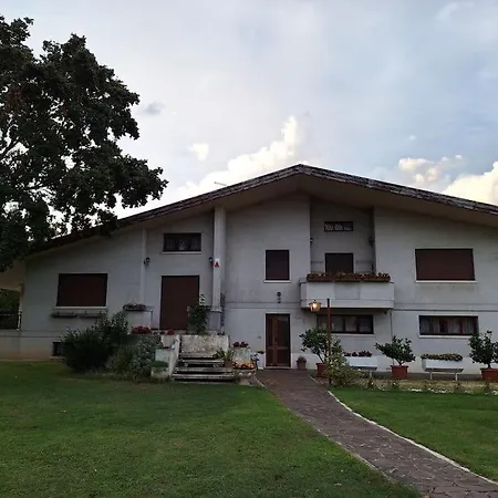 M&g House Near Venice By Train, With Pool